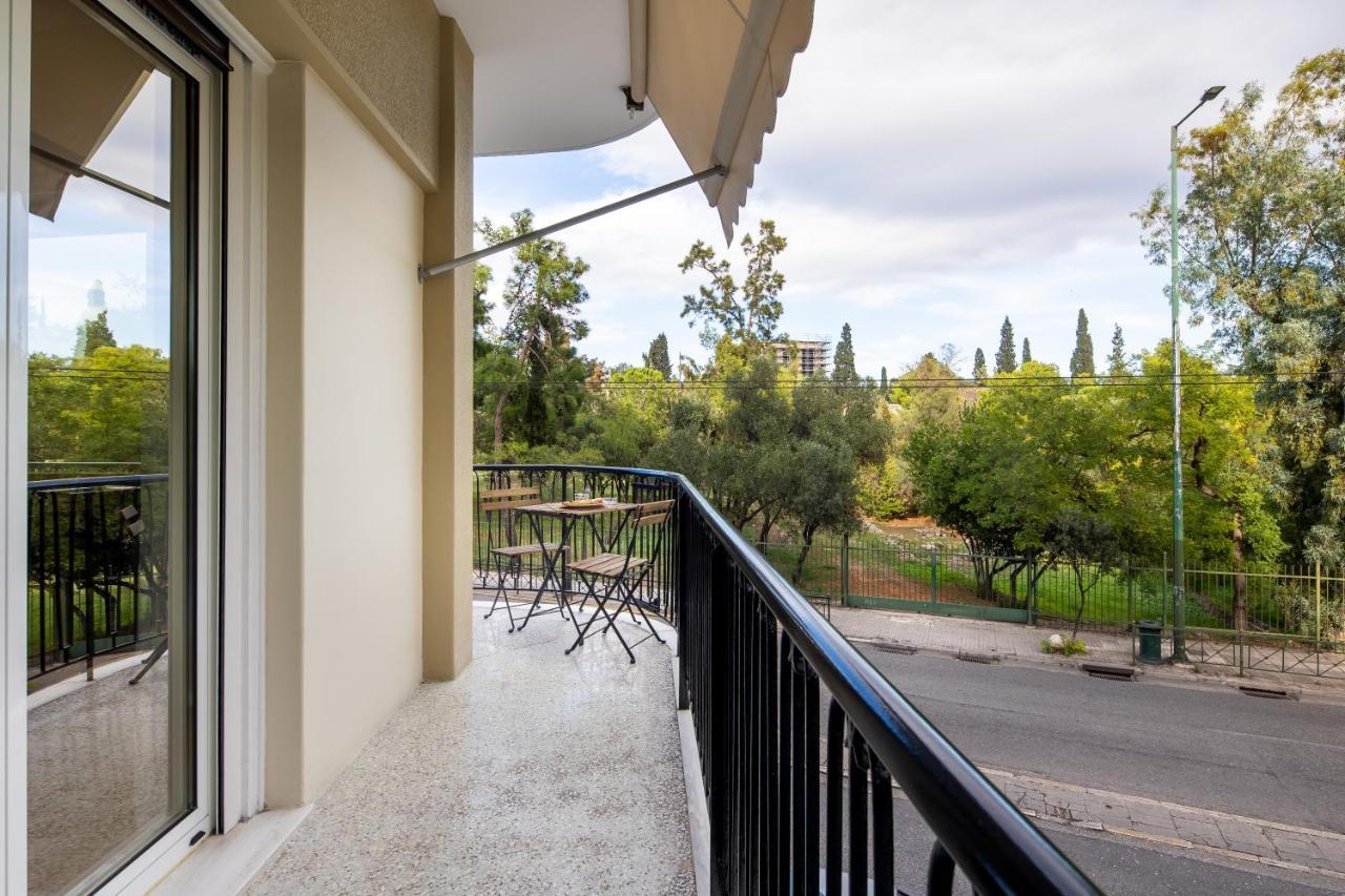 Renovated Apartment Near Acropolis Athen Exterior foto