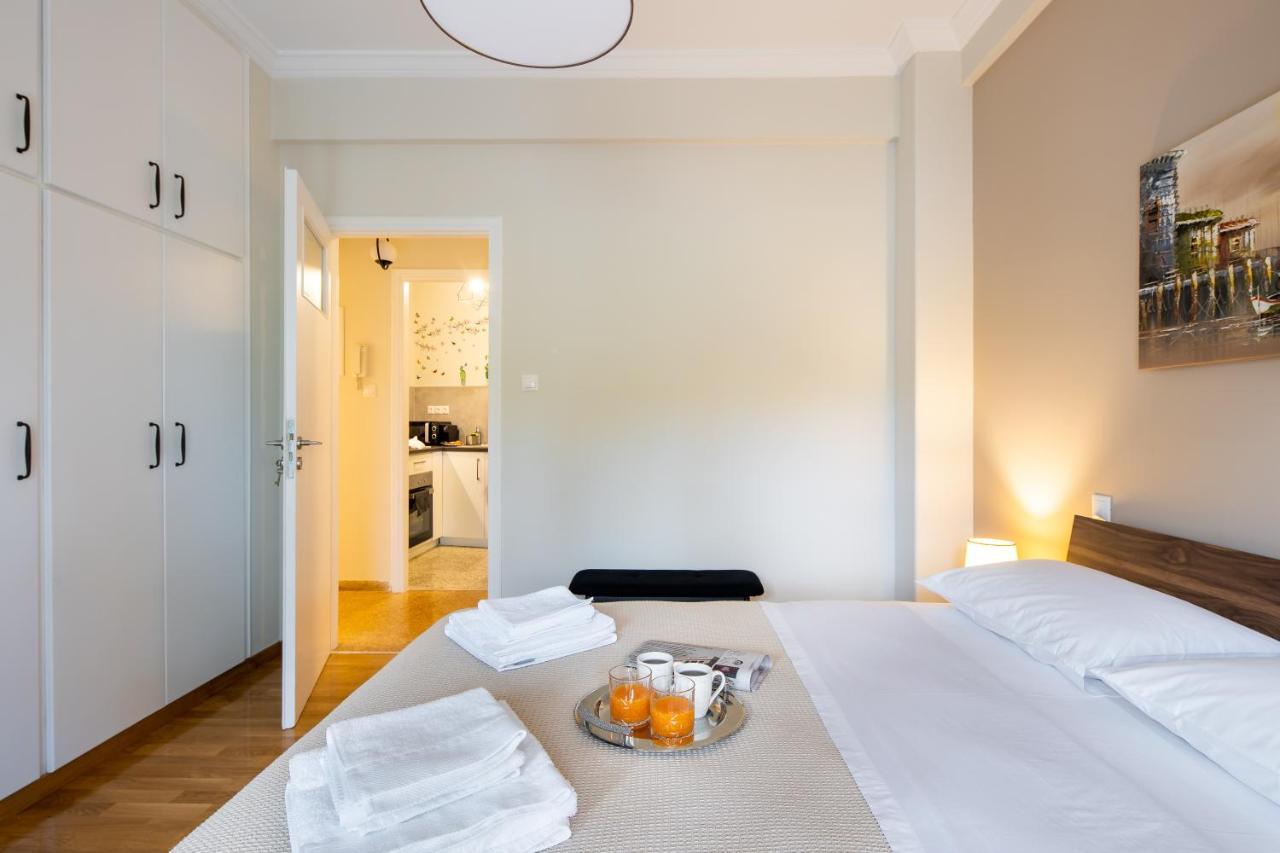 Renovated Apartment Near Acropolis Athen Exterior foto